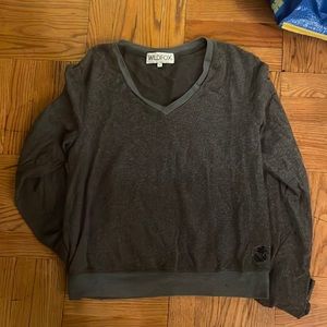 STILL SOFT ARMY GREEN V NECK WILDFOX